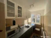 Apartament cu 2 camere, etajul 1, zona Craiovita Noua 