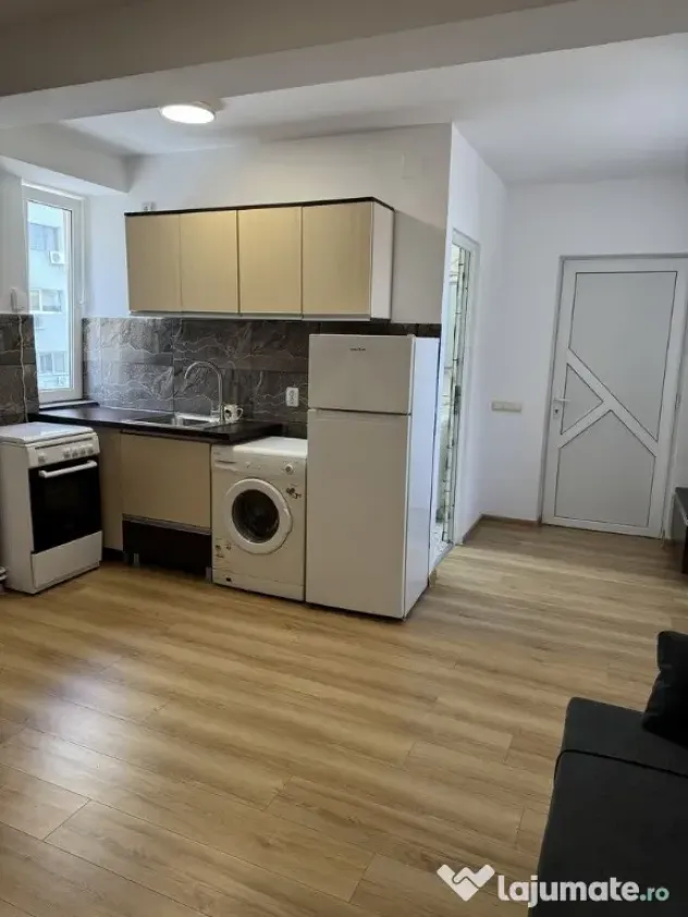 Inchiriere apartament 2 camere-Zona Dacia
