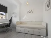 Casa 4 camere Otopeni, central, utilata si mobilata modern 