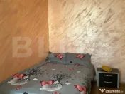 Apartament 3 camere , etaj 1, zona Teilor 