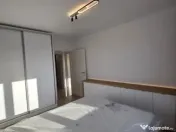 Apartament 3 camere, decomandat - zona Tractorul 