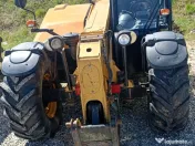 Încărcătorul telescopic Caterpillar TH407 