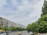 Zona Mihai Bravu sp 115 mp trafic intens pietonal 