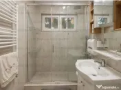 Apartament 2 camere, decomandat - zona Astra 