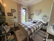 Oportunitate de investitie! Casa in zona de padure, teren 15 