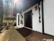 Oportunitate de investitie! Casa in zona de padure, teren 15 