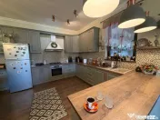 Oportunitate de investitie! Casa in zona de padure, teren 15 