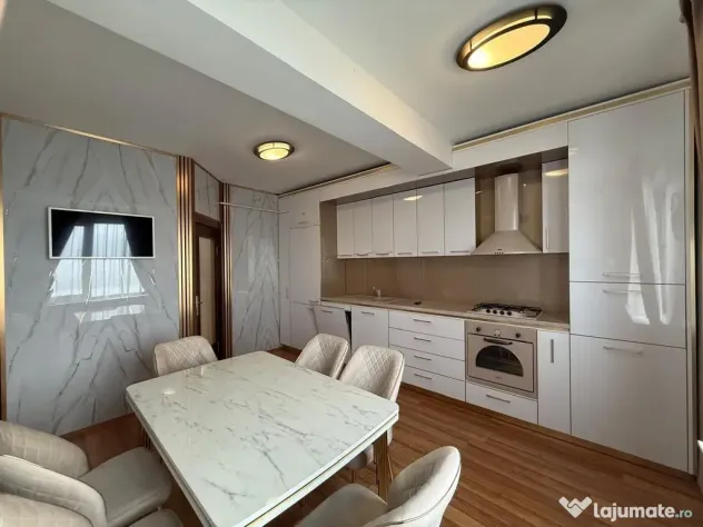 Apartament de lux cu panorama superba la Dunare