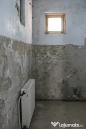 P.F vând apartament cu 3 camere decomandat – Str. Gloriei, Roman 