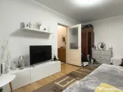 Apartament 2 camere decomandate in Deva, zona Piata Centrala + Boxa 