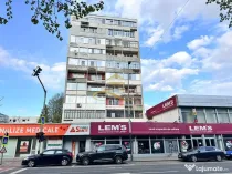 De vanzare apartament 2 camere decomandate Calea Marasest...