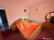 De vanzare apartament 2 camere decomandate Calea Marasest... 