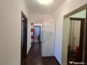 Apartament cu 3 camere de inchiriat 