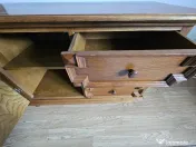 Servanta din lemn masiv 