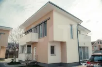 Casa individuala, mobilata si utilata moderna, zona Hotel Di