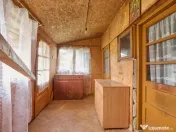 Casa in Leresti, la strada principala, cu rau in spate | ter 