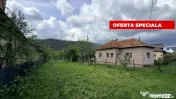 Casa in Leresti, la strada principala, cu rau in spate | ter 