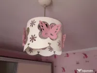 Lustra,întrerupător și priza fetița 