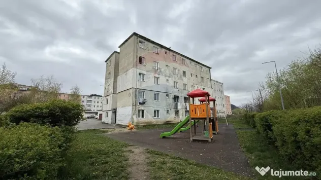 Apartament 2 camere semifinisat – Cartier ISR, Râșnov...