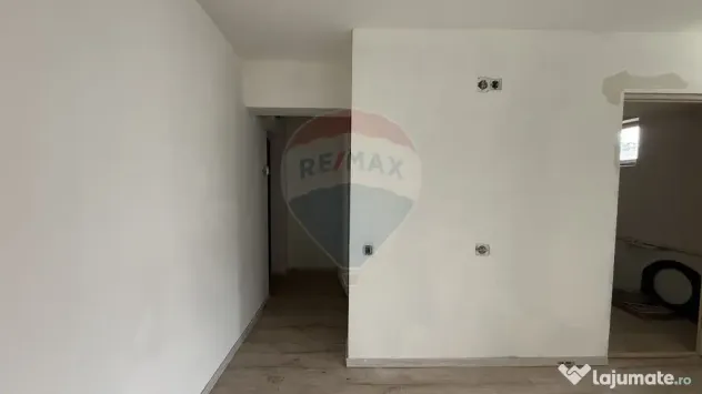 Apartament 2 camere semifinisat – Cartier ISR, Râșnov...