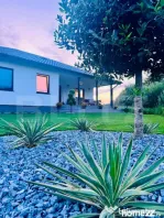 Casa moderna, suprafata utila 145 mp, 5 ari teren, zona Lapt