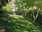 Domeniu privat 2090mp cu piscina 