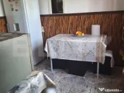 Apartament de 3 camere, etaj intermediar, Valea Rosie 