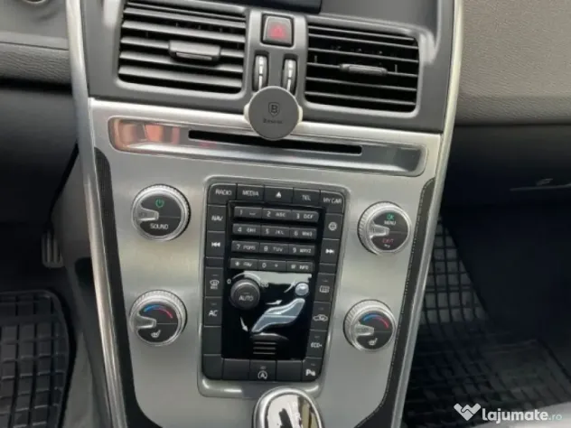 Volvo XC 60 2.0 D4