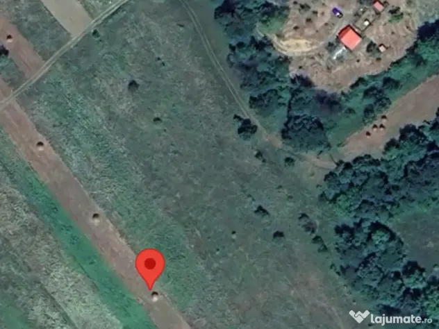 Oportunitate investiție–teren intravilan 1592 mp Brezoi (Proieni) aproape de lac