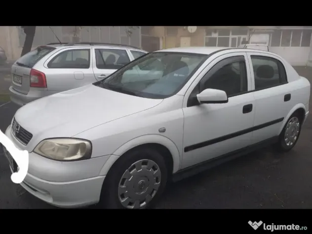 Opel Astra an 2002