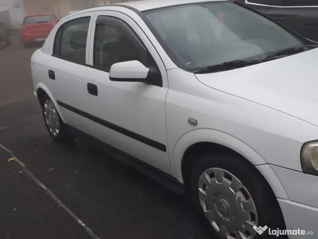 Opel Astra an 2002
