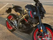 Motocicleta Yamaha mt-125 