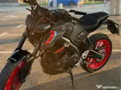 Motocicleta Yamaha mt-125 