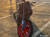 Motocicleta Yamaha mt-125 