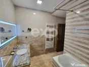 Apartament de închiriat – 4 camere, decomandat – Tracto 