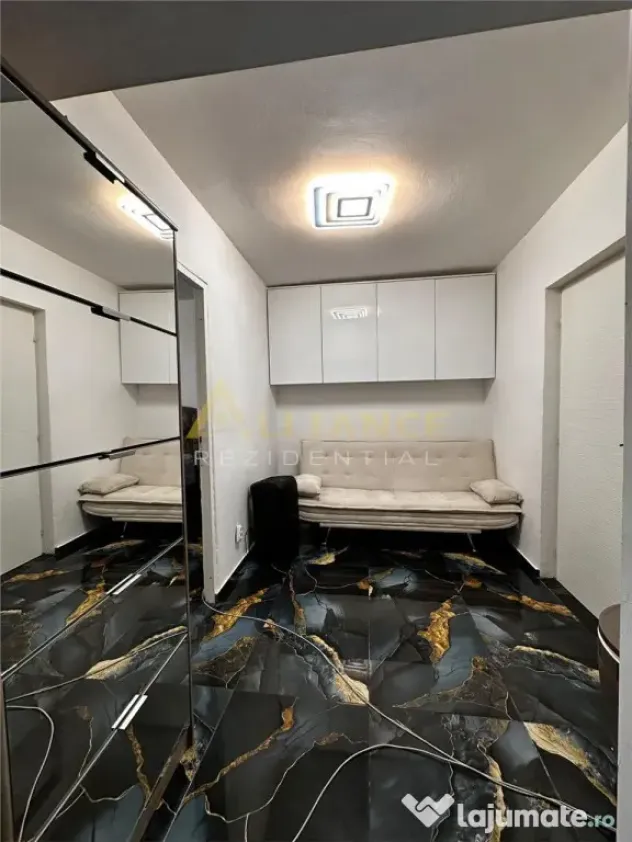 Gata de mutare! 2 camere decomandate, Mobilat si utilat bloc