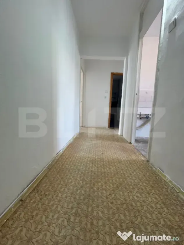 Apartament 2 camere decomandat, etaj 4, Gherla – ideal pen