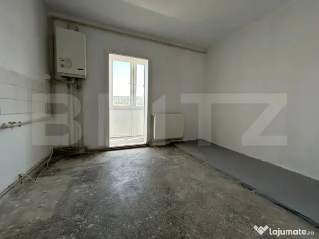 Apartament 2 camere decomandat, etaj 4, Gherla – ideal pen
