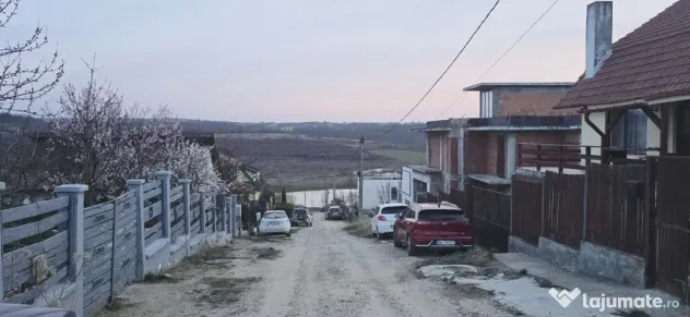 Teren de vânzare, loc. Paleu