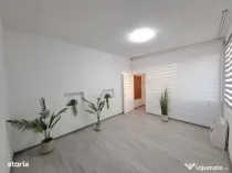 Garsoniera Tractorul renovata,etajul 2,40300 Euro