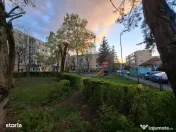 Garsoniera Tractorul renovata,etajul 2,40300 Euro 