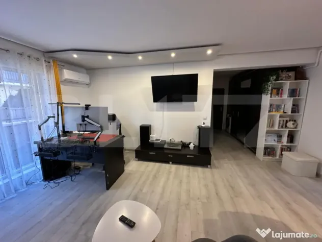 Apartament 2 camere, decomandat, 50 mp, AC, parcare, zona Er