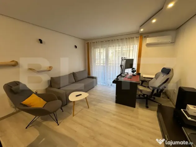 Apartament 2 camere, decomandat, 50 mp, AC, parcare, zona Er