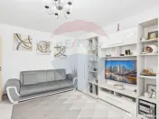 Apartament 4 camere de vanzare – complet renovat, mobil... 