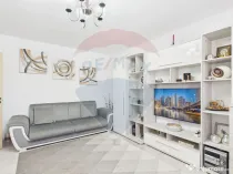 Apartament 4 camere de vanzare – complet renovat, mobil...