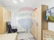 Apartament 4 camere de vanzare – complet renovat, mobil...