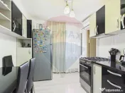 Apartament 4 camere de vanzare – complet renovat, mobil... 