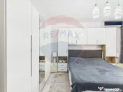 Apartament 4 camere de vanzare – complet renovat, mobil... 