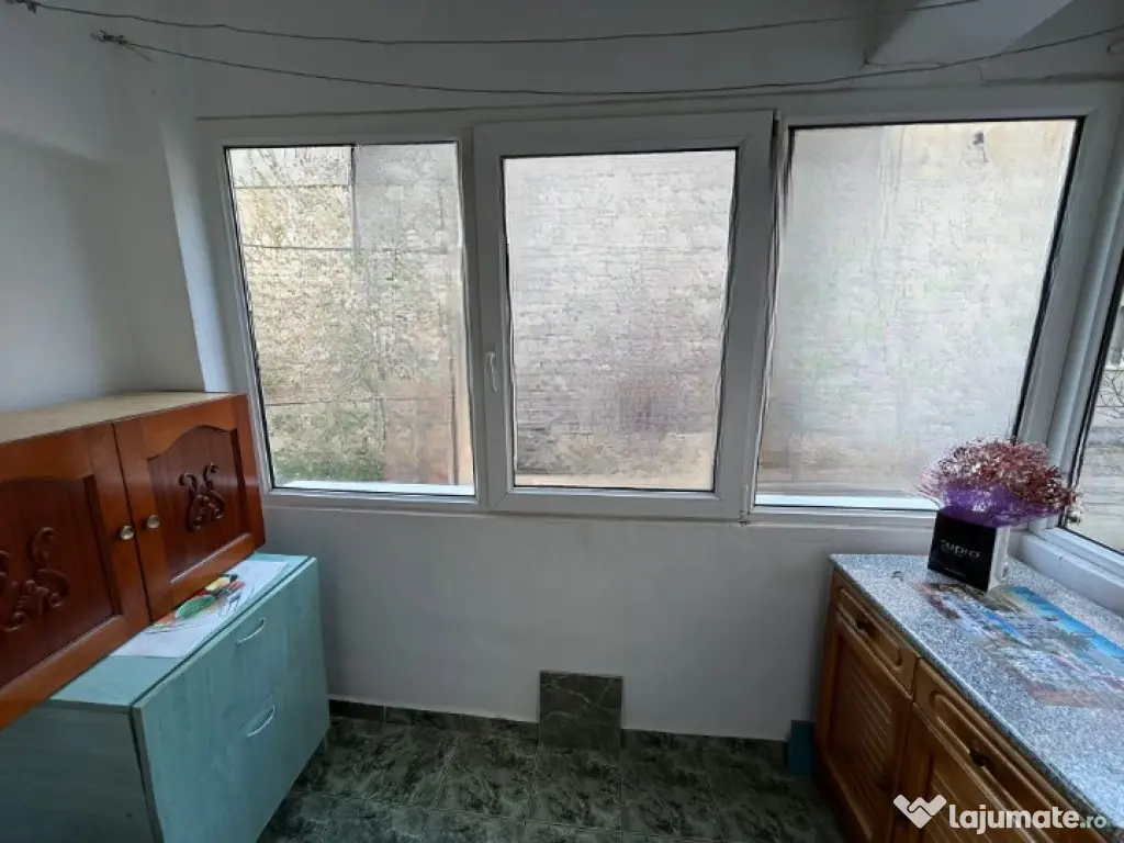 - Etaj 1- Apartament 3 camere confort 1, zona Dorobantilor.