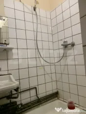 Garsonieră în Bartolomeu – ideală pentru amenajare dup? 